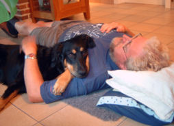 SSSSHHT!! Mijn Baasje slaapt!