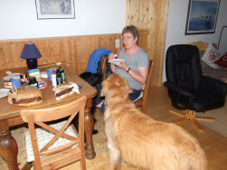 Marleen wordt goed bewaakt...