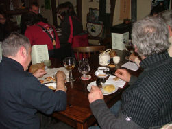 Als beloning... LEKKER eten!!