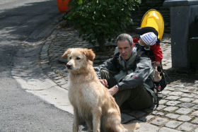 Senne slaapt, Cima waakt.