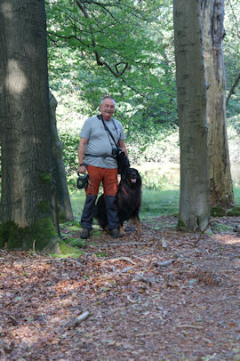 In het arboretum.