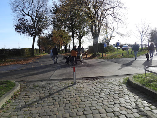 Voor Ezri zat hier de wandeling er bijna op.