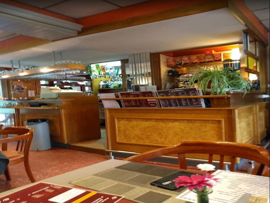 Na de wandeling, lekker eten en drinken in Le Clapotis (lekker!!!)