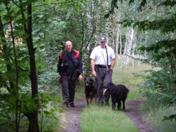 Toekomstvisie?...Ronald met zwarte teef.