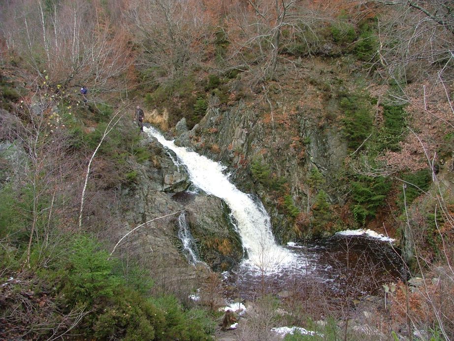 Cascade de Bayehon, een frisse duik?