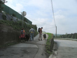 Hier de rue Nanette omhoog.